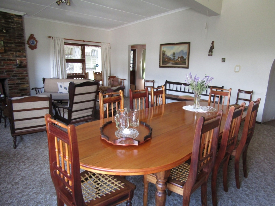 6 Bedroom Property for Sale in Humansdorp Eastern Cape